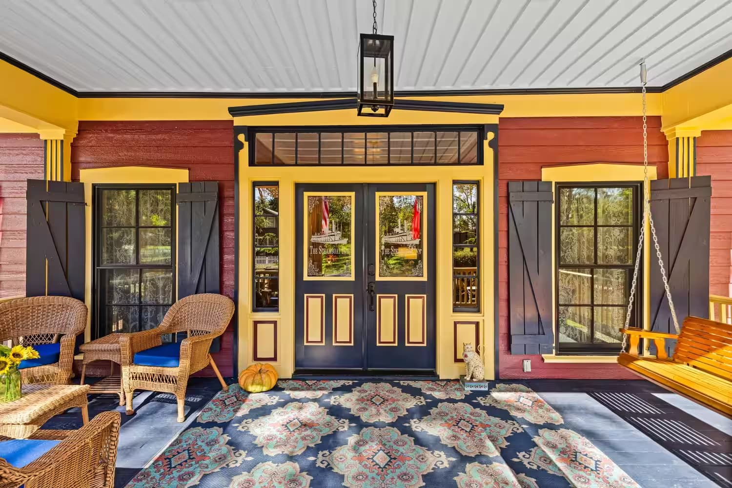 Steamboat Inn Exterior Front Enterance 3